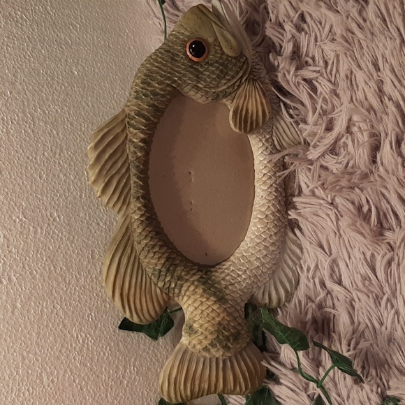 Large Mouth Bass Photo Frame - Picture 1 of 3